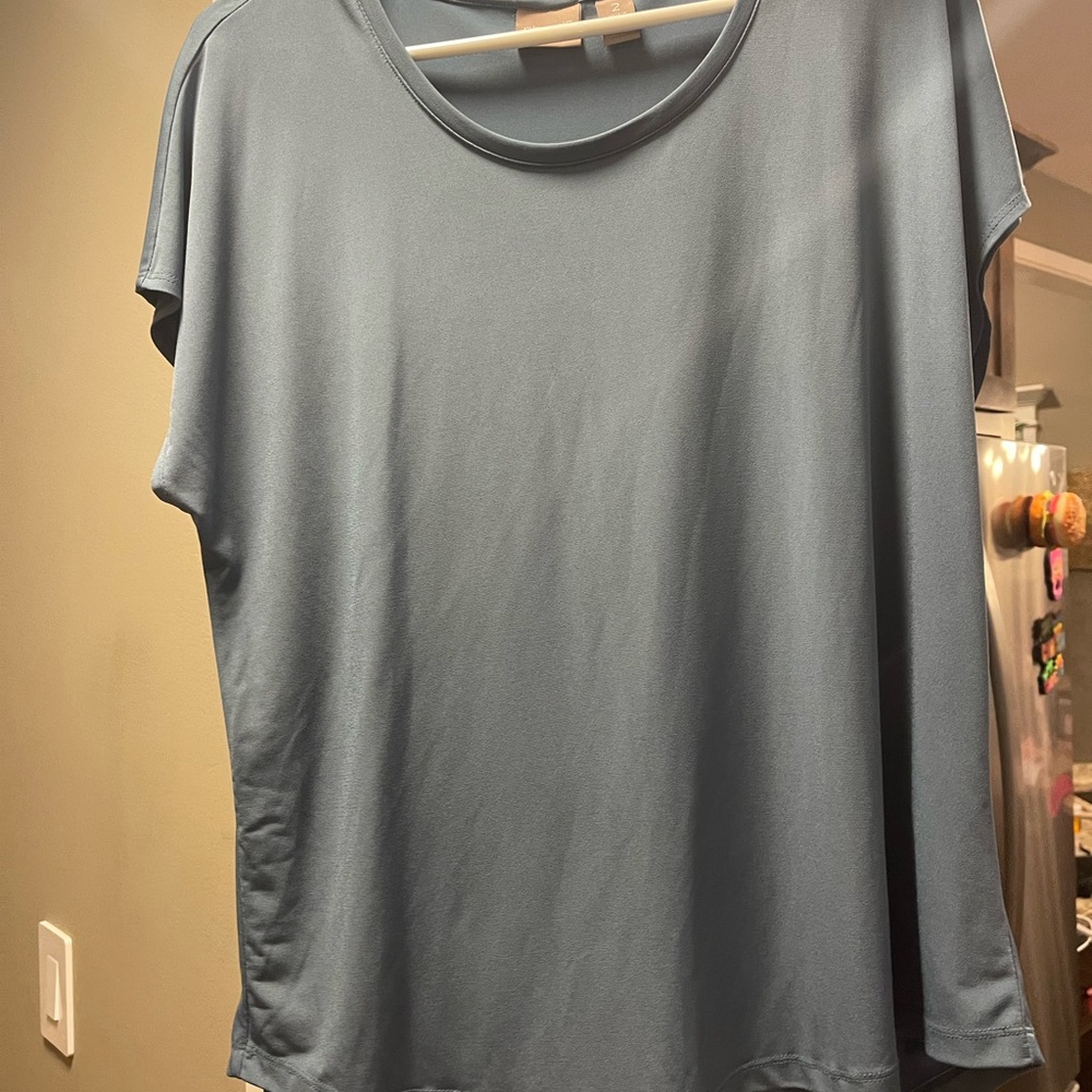 Women’s Chico’s Athletic Top, Size 2 (Large)